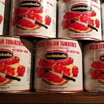 163520504 - 使用している輸入のトマト缶詰、カレーに大量に使用してます。