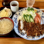 味処 じんべ - トンカツ定食