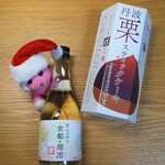 京都・烟河 売店 - ドリンク写真:栗スティックケーキと日本酒
