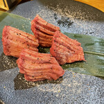 焼肉処 にく全 - 