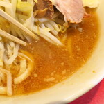 ラーメン二郎 - スープ
