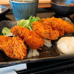 Hiroshima Kakidokoro Taishuusakaba Baketsu - カキフライ定食