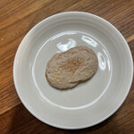 村上開新堂 - ダックワーズ[塩キャラメル] 230円