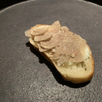 蒼 - 今年は特に高騰のアルバ産白トリュフ。さっぱりバターと迫力の香りの饗宴。なんて贅沢…と思ったら、この後にさらに贅沢が！