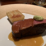 蒼 - ４度目にして、初めてのシャトブリちゃん♪リブも、ならではの良さがありますが、このしっと〜り、じんわ〜りの染み出し方は、ヒレならでは。この北あかりも、凄まじい美味しさ。