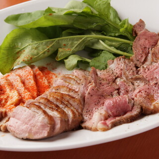 We offer a variety of options, including a ``meat course'' that even those who don't like lamb can enjoy!