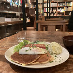 Rainy Day Bookstore & Cafe - 