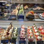 パティスリー プチ プレジール - 