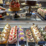 パティスリー プチ プレジール - 