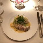 コート ドール - エイのクールブイヨン煮。