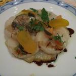 ペルージュ - 温前菜（帆立貝柱と下仁田葱のティアン カラスミ入り香草オイルソース）