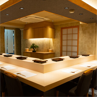 [Private room at the counter] An elegant Japanese space where you can spend a blissful moment...