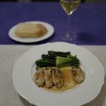 モイベーカリー - "山食" を添える