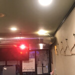 立ち呑み くにし - ダクトが出来ていて時期は未定ですが炭焼きを始めるそうです。