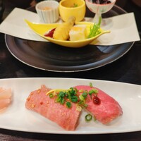 飛騨牛一頭家 馬喰一代 岐阜神田 - 飛騨牛にぎり