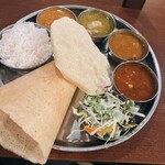 南インド料理ダクシン - バスマティライスのミールスとドーサのセット♪