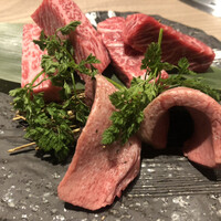 近江うし焼肉 にくTATSU 渋谷店 - 