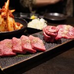 Sumibi Yakiniku Yatsugu - タン盛り