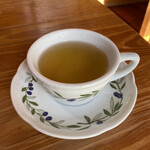 ハーブカフェYKガーデン - リコリスティーさっぱりとした飲み口ですが
後味が甘〜く感じるのだ一度お試し頂きたい‼️