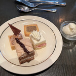 ロウリーズ・ザ・プライムリブ - 