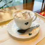 カフェ・ヒルズ - 