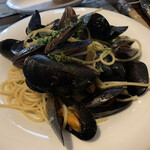 パスタ・ディ・フランコ - ムール貝たっぷりガーリックソース