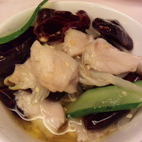 赤坂 四川飯店 - 白身魚の山椒オイルがけ