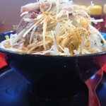 ラーメン 厚木家 - ネギチャーシューのセクシーショット❤️