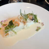 ラ・ボンヌターブル - 