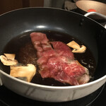 北海道焼肉 北うし - 割下　松茸と共に　すき焼き