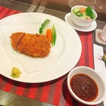 三栗 - 牛ヒレカツ