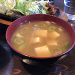 Kusunoki Shokudou - ♪濃ゆい味噌汁が食欲を促進…