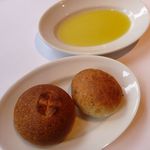 エスト! プロッシモ - ミルクパンと紅茶パン(2012/12/15撮影)