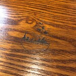 Ramen FeeL - トレーにもお店のシンボルイラスト