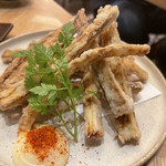 餃子といえば芭莉龍 - ごぼうのフリット！