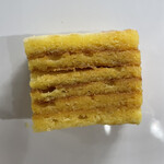 ナッシュカッツェ - 美味しい。バウムクーヘン。しっとり。お酒を感じる。これはこれで好きだな！また食べたい。