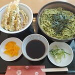 富士見東家 - 料理写真:冷たいそば と 小えびと野菜のちび天丼セット（税込1,030円）