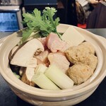 Shichirin Yakitori Kakikuke Kokko - 単品「とりすき鍋」1人前755円