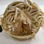 ナッシュカッツェ - こんがりメレンゲに生クリームに和栗クリーム。バランス良し！