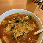 日高屋 - チゲ味噌ラーメン＋生ビール中