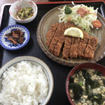 小笠原食堂 - ポークカツ定食