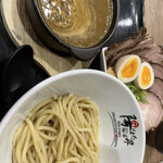 ラー麺 陽はまた昇る - 