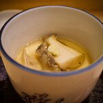 鮨　まつ本 - ●茶碗蒸し　シジミ出汁　アワビ