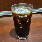 Dotoru Kohi Shoppu - アイスコーヒーに、徐々に生クリームが溶けていくのを見ると落ち着きます。