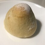 サンエトワール - 静岡産の緑茶あんぱん(194円）