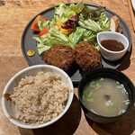 Aen - ご馳走様メンチカツランチ