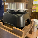 Kometo Yakiniku Nikuno Yoi Chi - 4大名物のひとつの釜炊きご飯　クーポン提示で無料になりました。