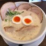 ラーメン家 みつ葉 - 特製豚chiki塩ラーメン 大和肉鶏ver.（1200円）