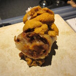 日本料理 TOBIUME - 鐘崎の海胆の春巻き