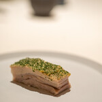 レストラン オオツ - 2021.12 千葉産花悠仔豚バラ肉の香草パン粉マヨネーズ焼き